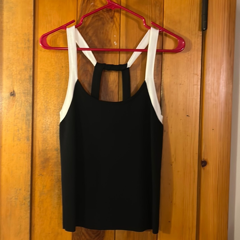 Carlisle Silk Black and white sleepless top